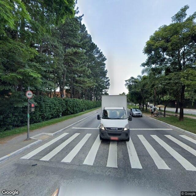 Imagem estática do "Street View" da localização