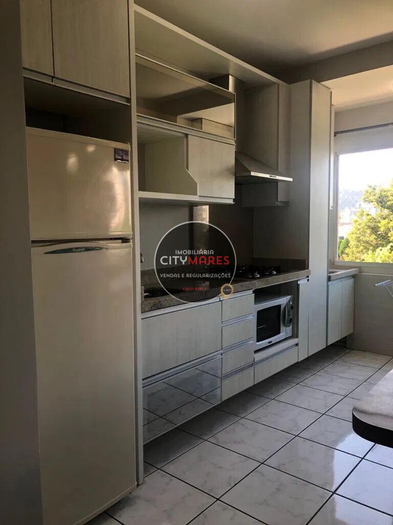 Apartamento à venda com 2 quartos, 69m² - Foto 2