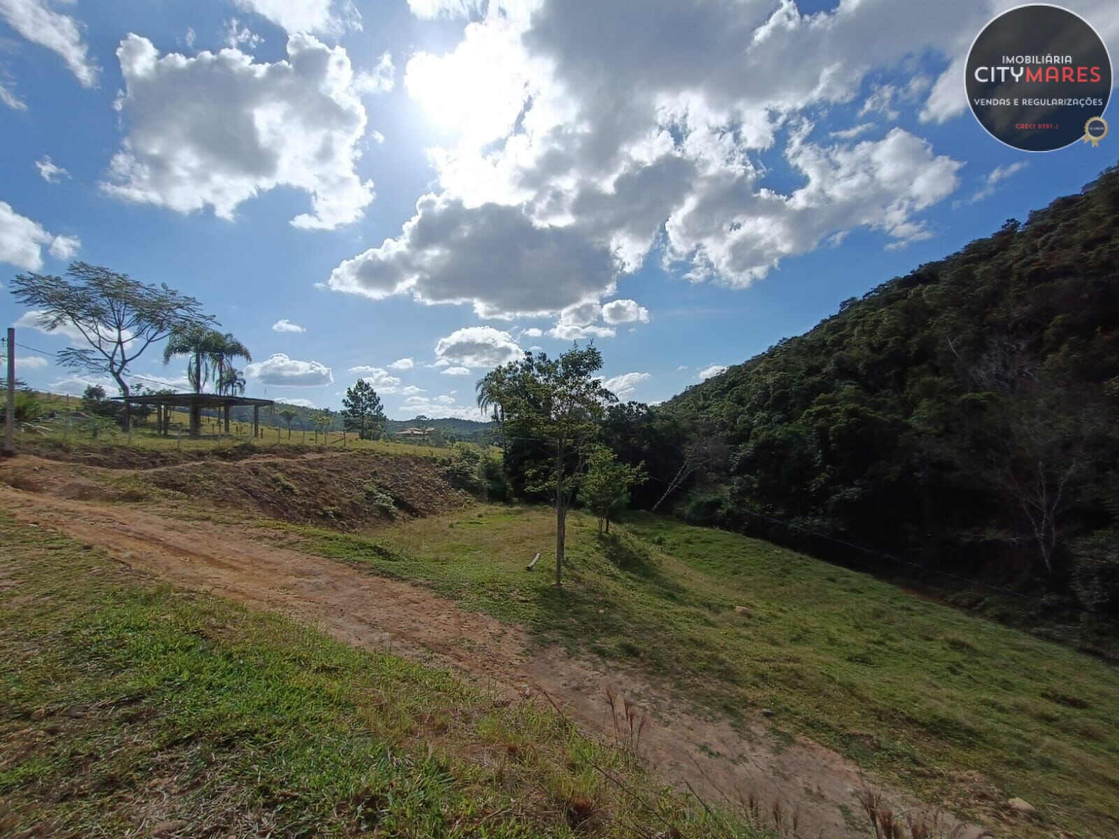 Fazenda à venda, 1500m² - Foto 1