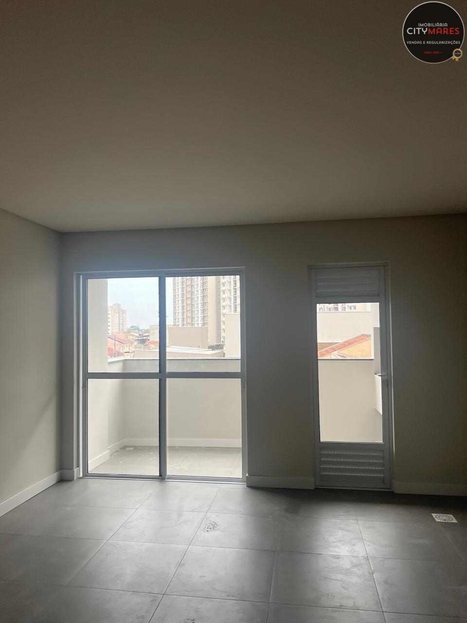 Apartamento à venda com 2 quartos, 68m² - Foto 13