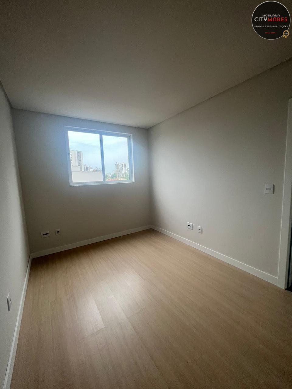 Apartamento à venda com 2 quartos, 68m² - Foto 16