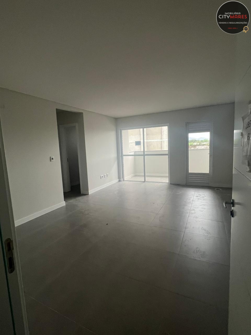 Apartamento à venda com 2 quartos, 68m² - Foto 6