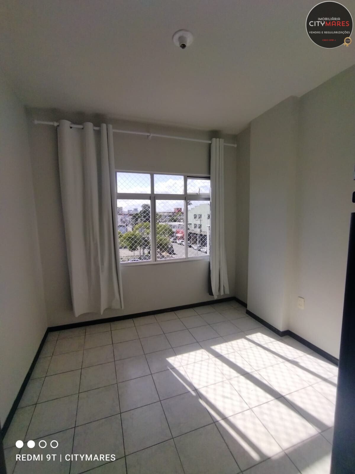 Apartamento à venda com 3 quartos, 75m² - Foto 12