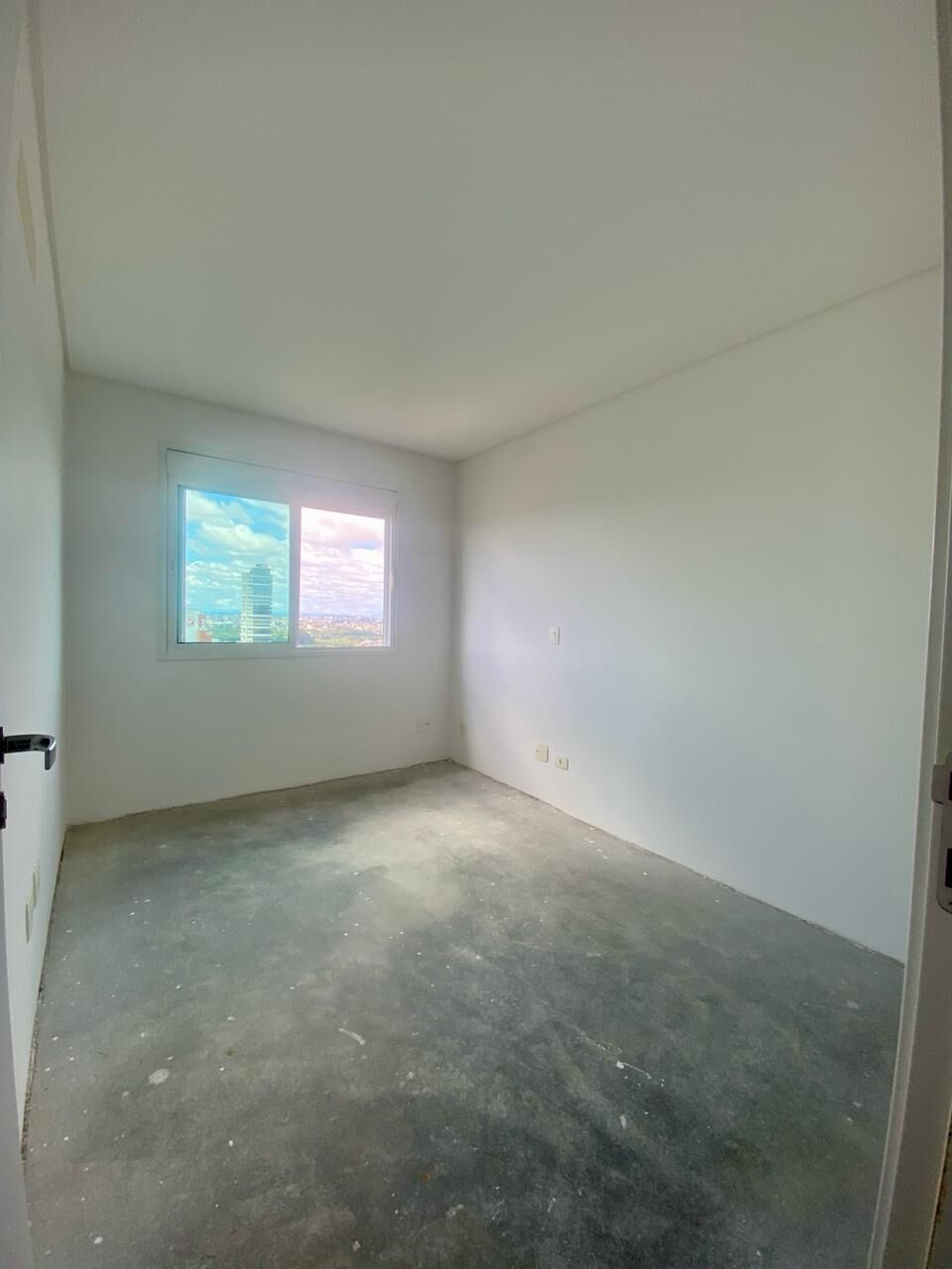 Apartamento à venda com 3 quartos, 186m² - Foto 18