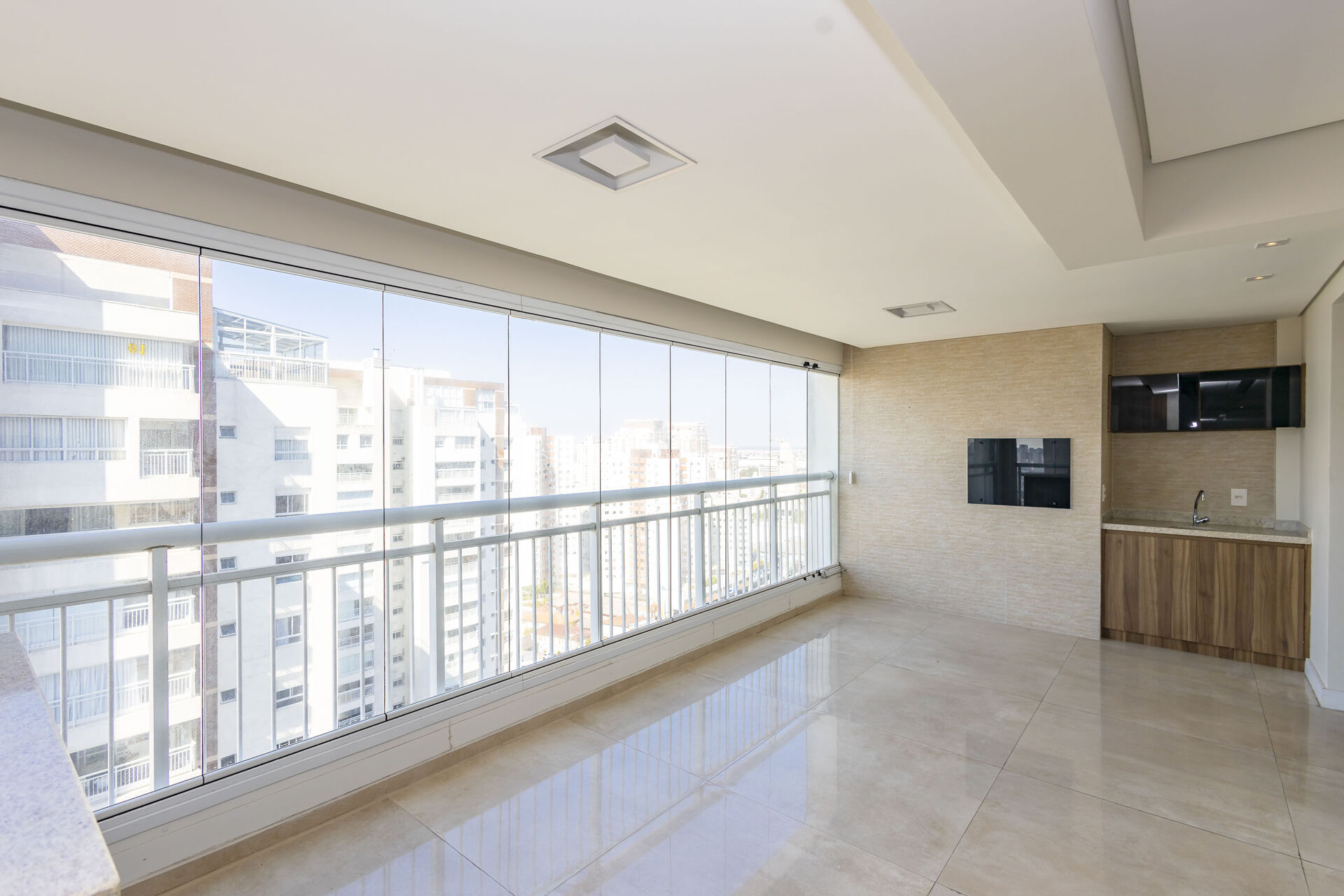 Apartamento à venda com 3 quartos, 155m² - Foto 20