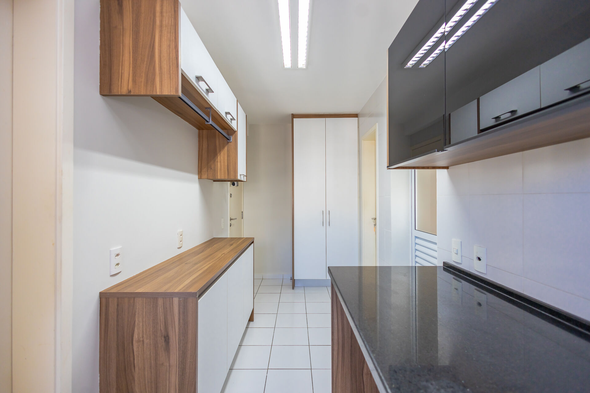 Apartamento à venda com 3 quartos, 155m² - Foto 35