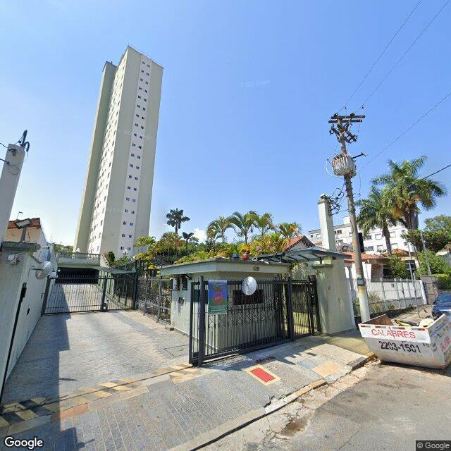 Imagem estática do "Street View" da localização