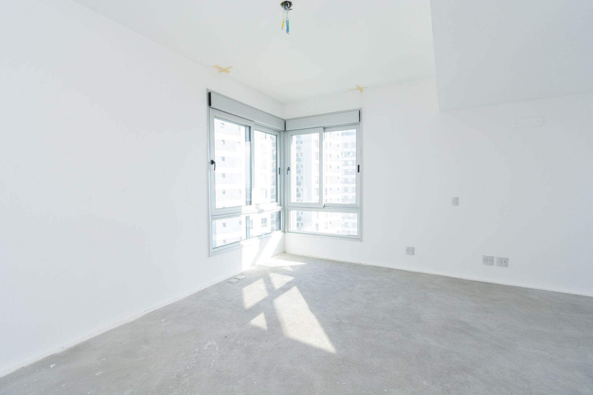 Apartamento à venda com 3 quartos, 227m² - Foto 29