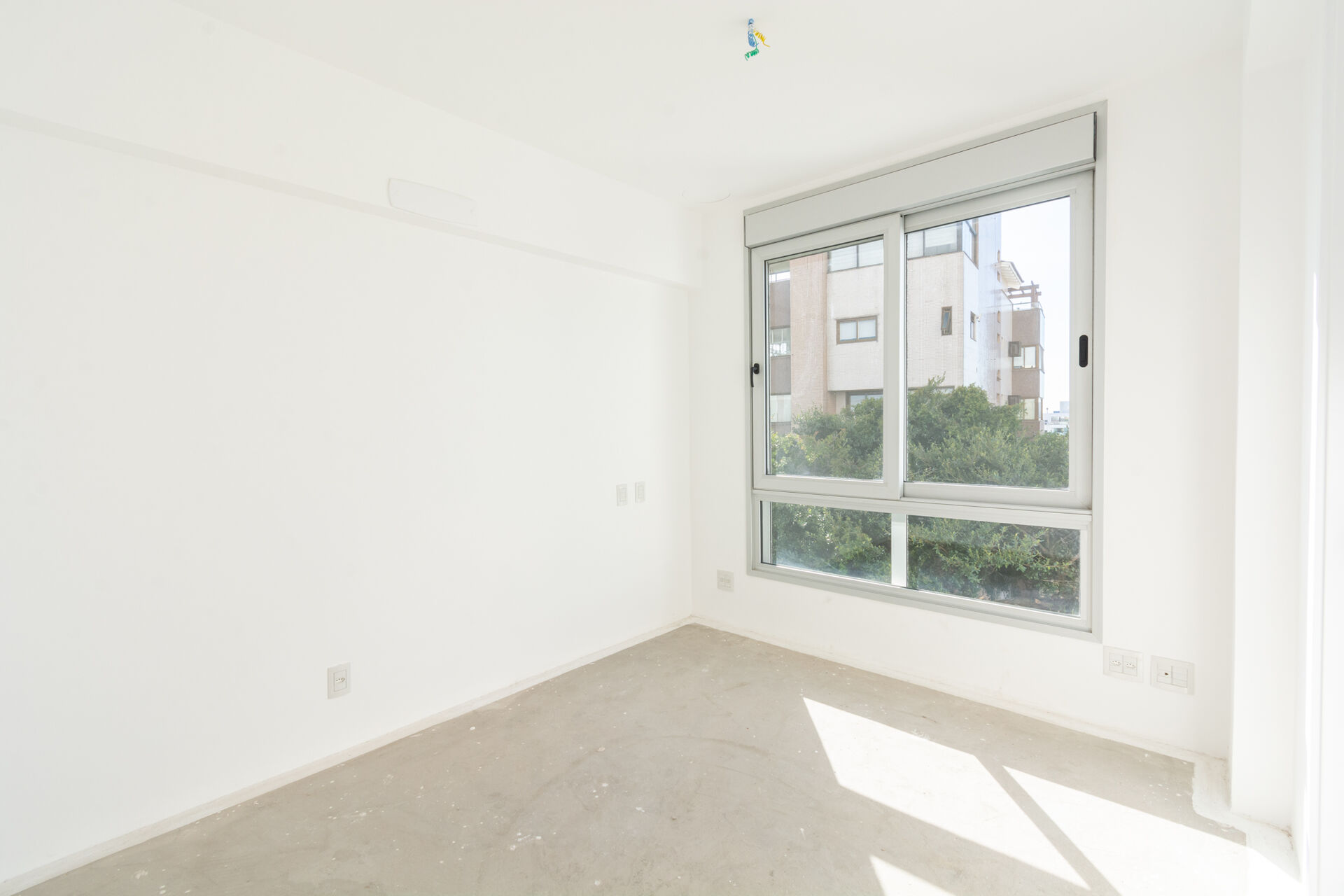 Apartamento à venda com 3 quartos, 227m² - Foto 35