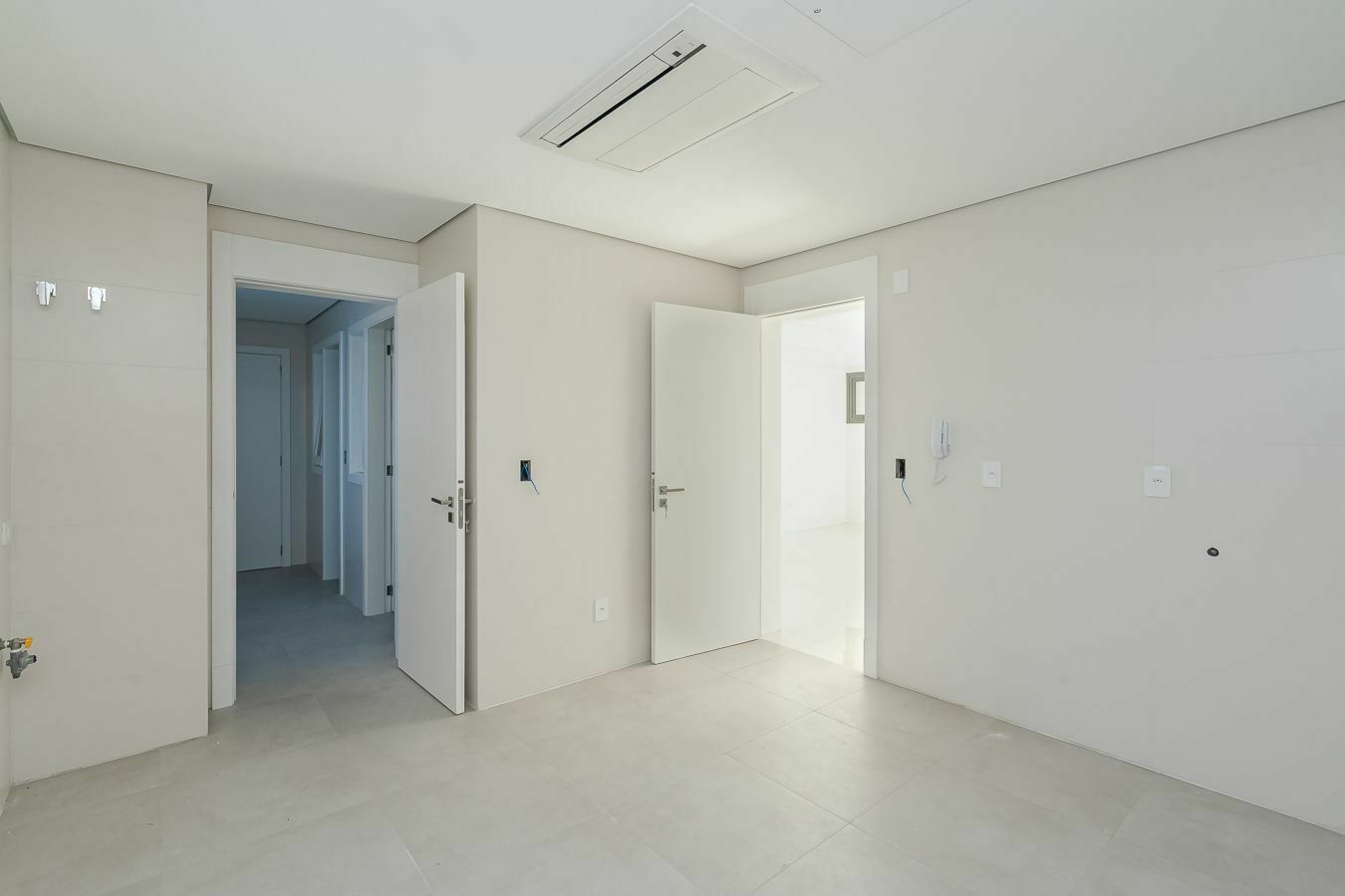 Apartamento à venda com 4 quartos, 435m² - Foto 18