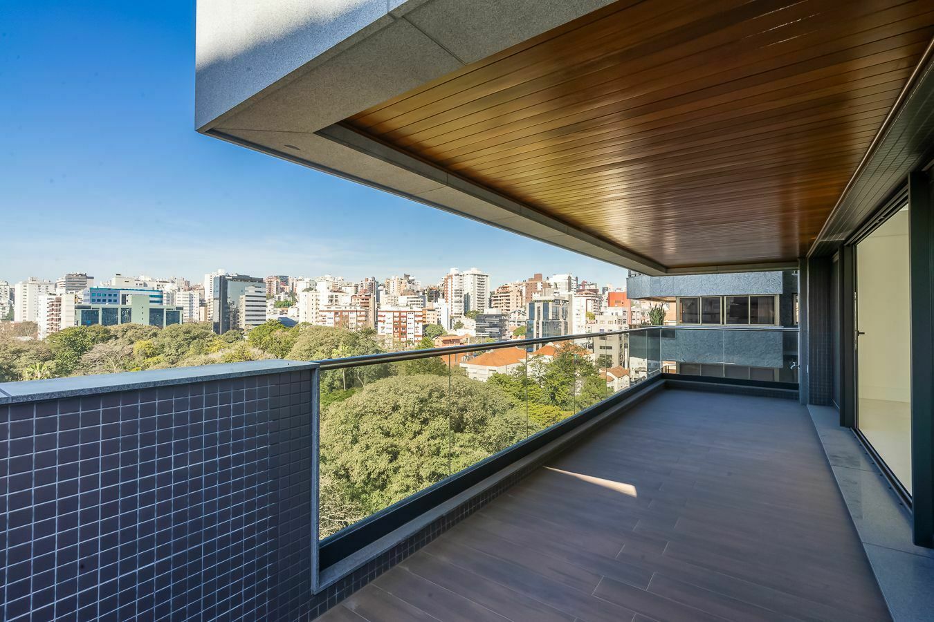 Apartamento à venda com 4 quartos, 256m² - Foto 17