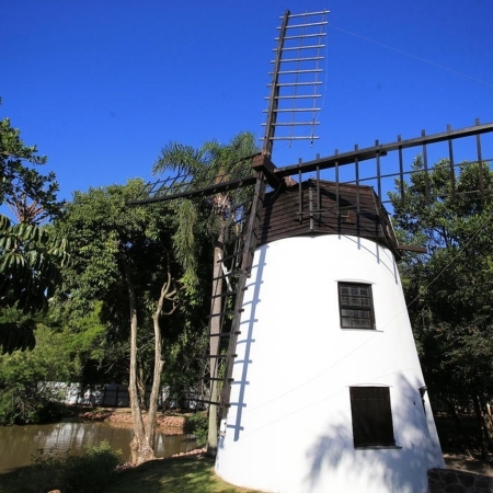 Onde ficavam os moinhos de vento que deram nome a bairro de Porto Alegre