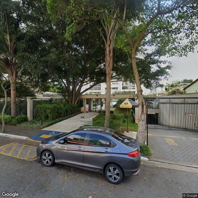 Imagem estática do "Street View" da localização