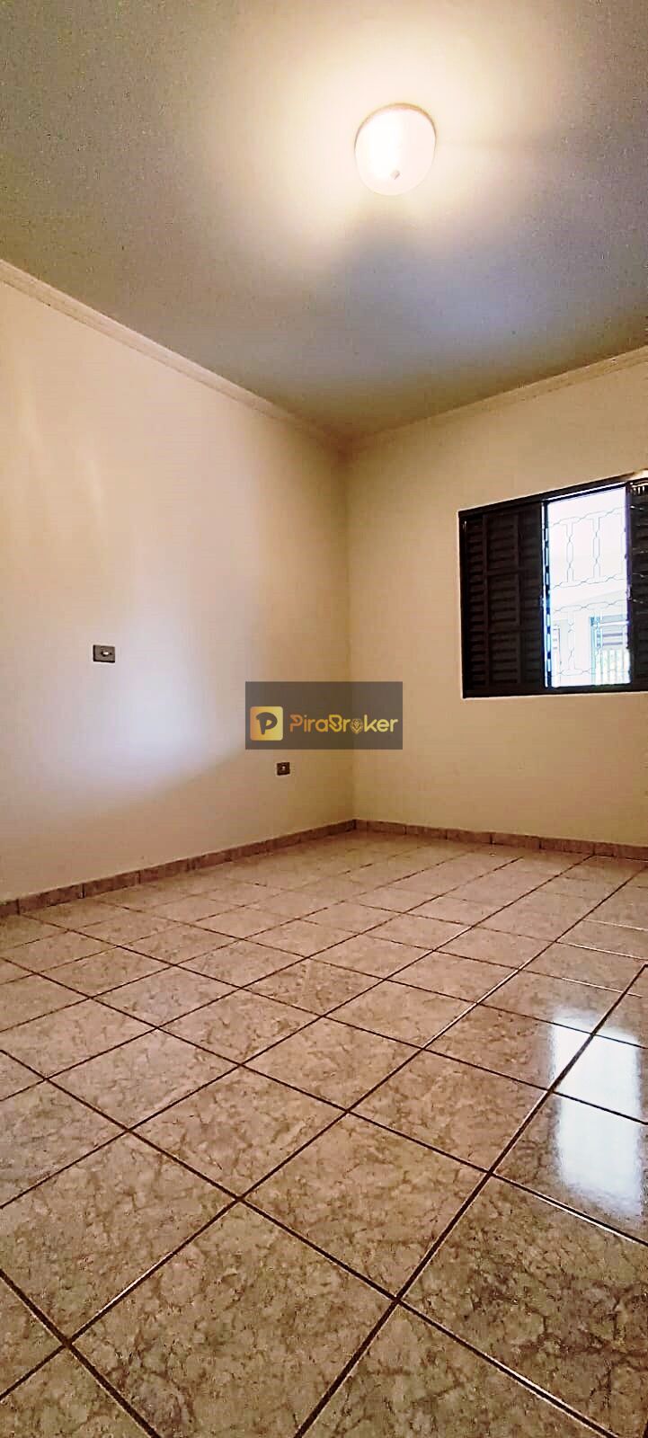 Casa à venda com 2 quartos, 180m² - Foto 11