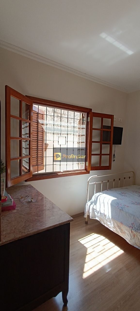 Casa à venda com 4 quartos, 155m² - Foto 12