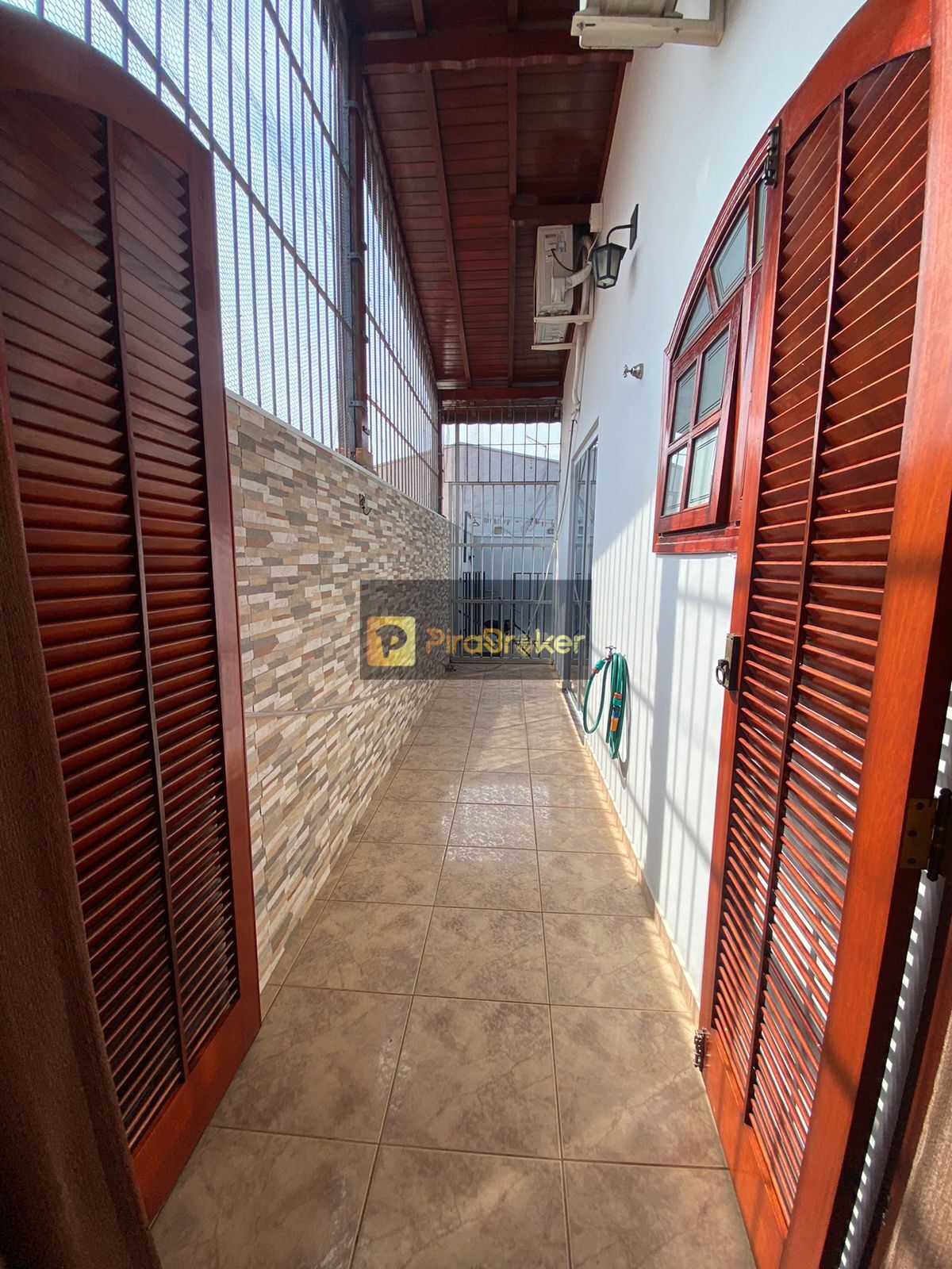 Sobrado à venda com 3 quartos, 200m² - Foto 26