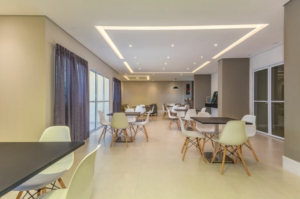 Apartamento à venda com 2 quartos, 67m² - Foto 8