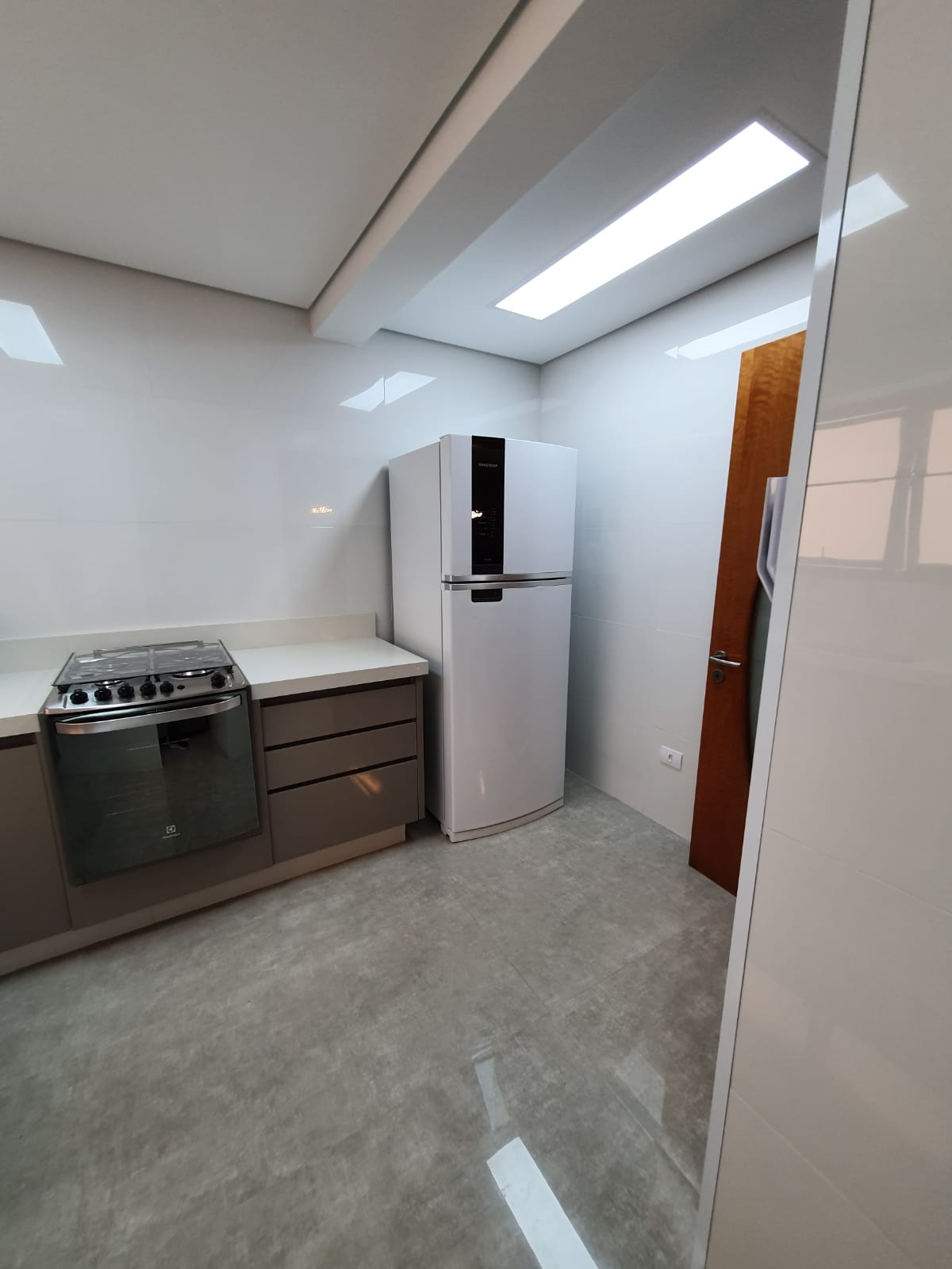 Apartamento à venda com 2 quartos, 79m² - Foto 11