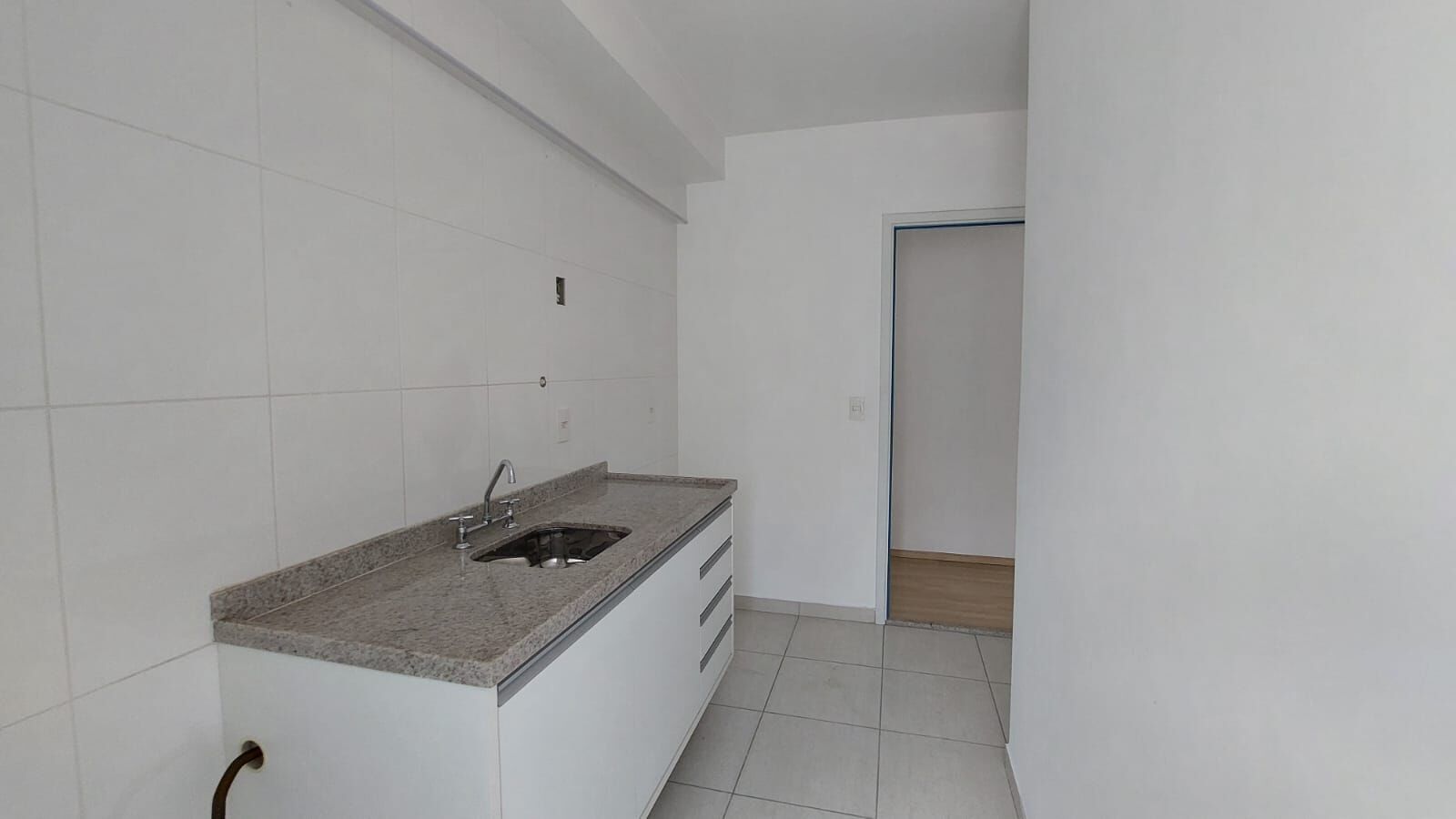 Apartamento à venda com 2 quartos, 68m² - Foto 15