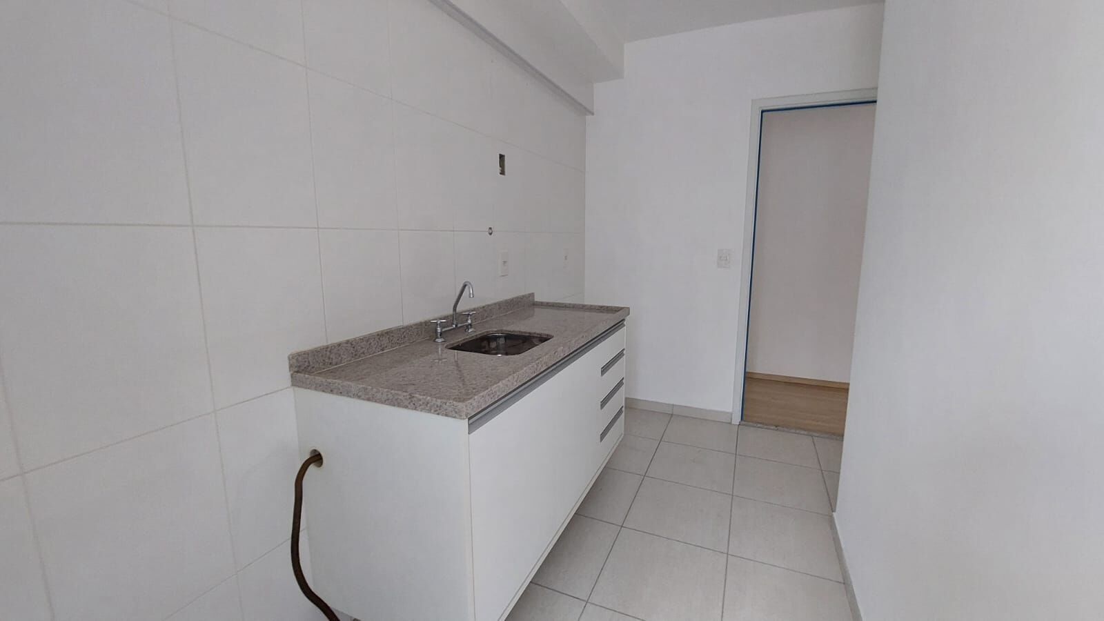 Apartamento à venda com 2 quartos, 68m² - Foto 14