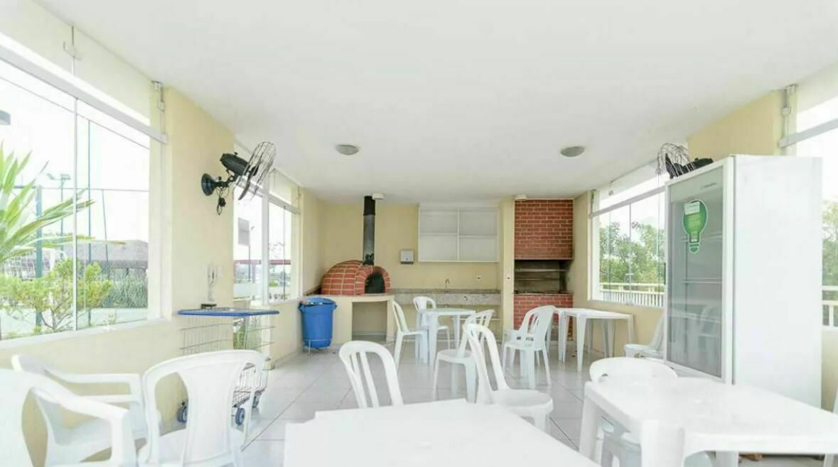 Apartamento à venda com 3 quartos, 107m² - Foto 11