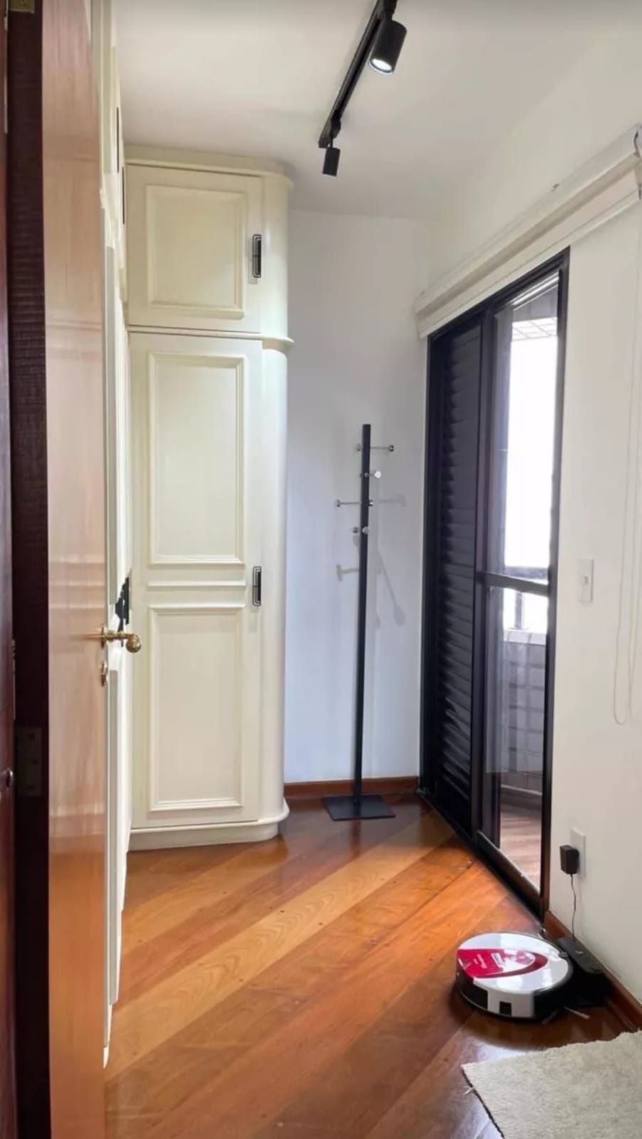 Apartamento à venda com 3 quartos, 204m² - Foto 17