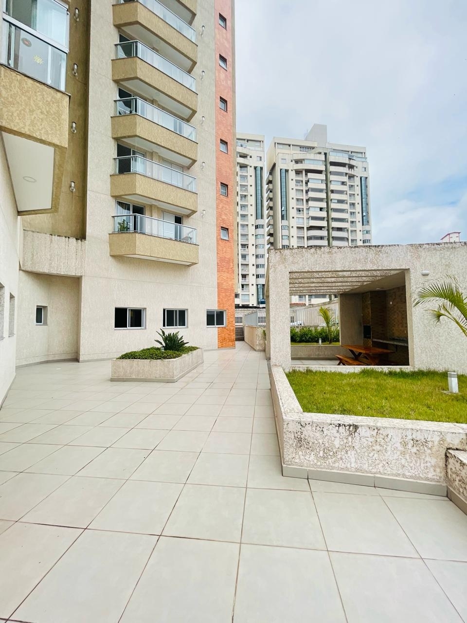 Apartamento à venda com 2 quartos, 59m² - Foto 5