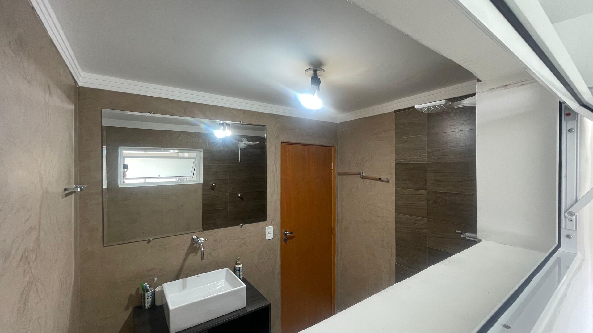 Apartamento à venda com 1 quarto, 90m² - Foto 23