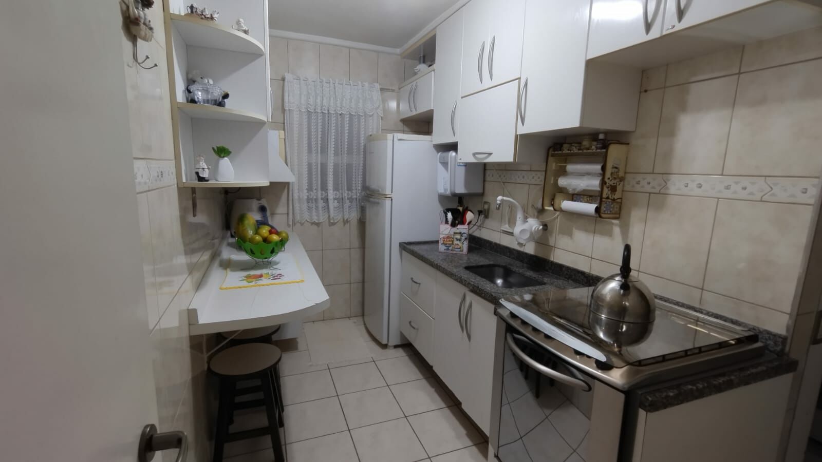 Apartamento à venda com 2 quartos, 64m² - Foto 18