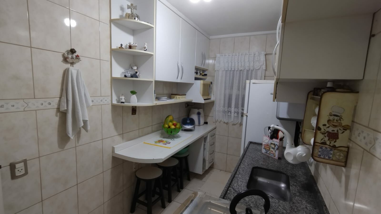 Apartamento à venda com 2 quartos, 64m² - Foto 17