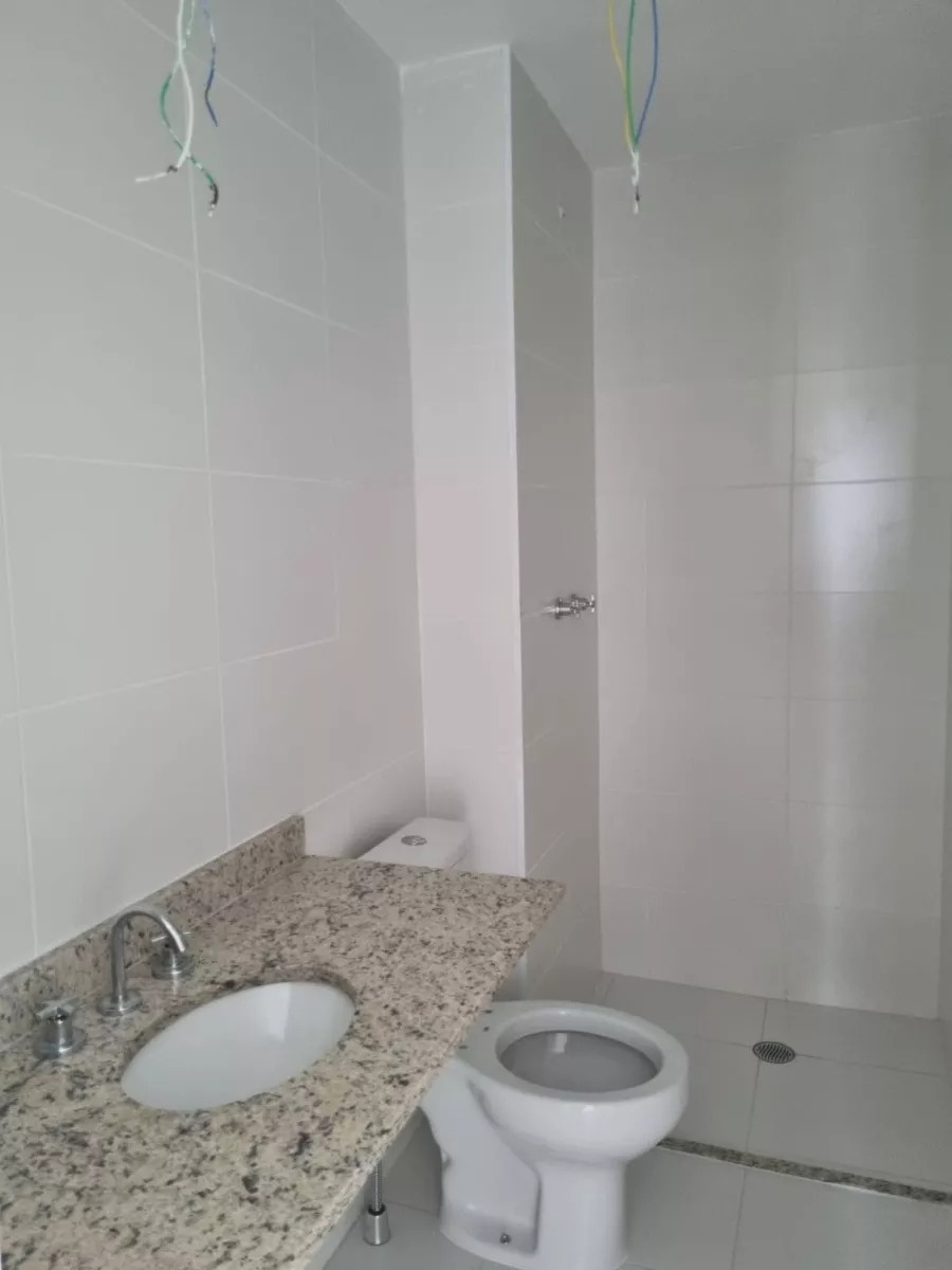 Apartamento à venda com 2 quartos, 60m² - Foto 24