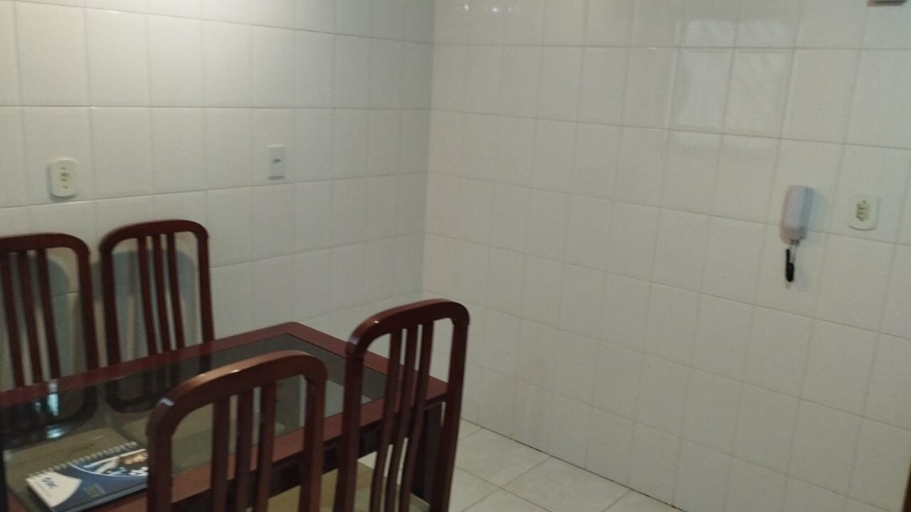 Apartamento à venda com 2 quartos, 90m² - Foto 4