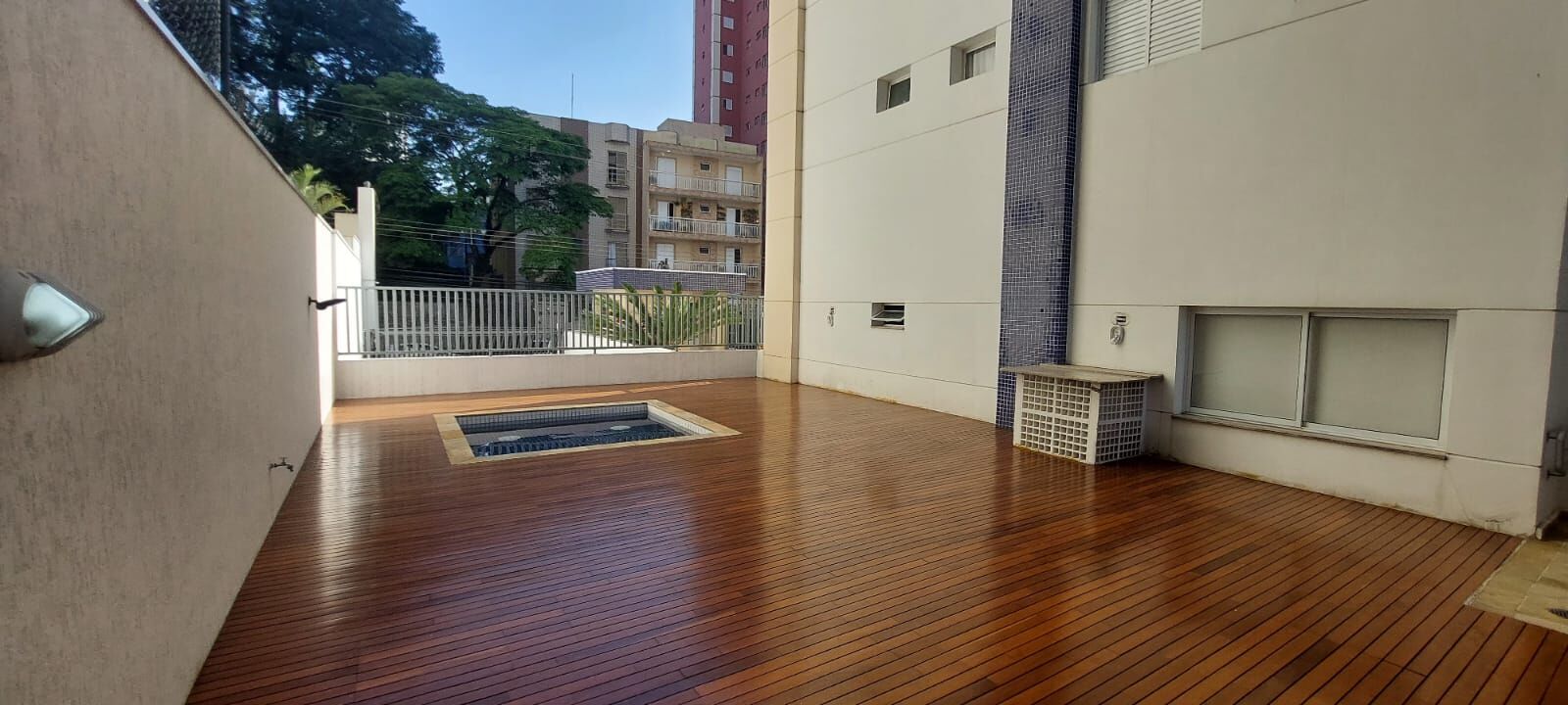 Apartamento à venda com 2 quartos, 70m² - Foto 5