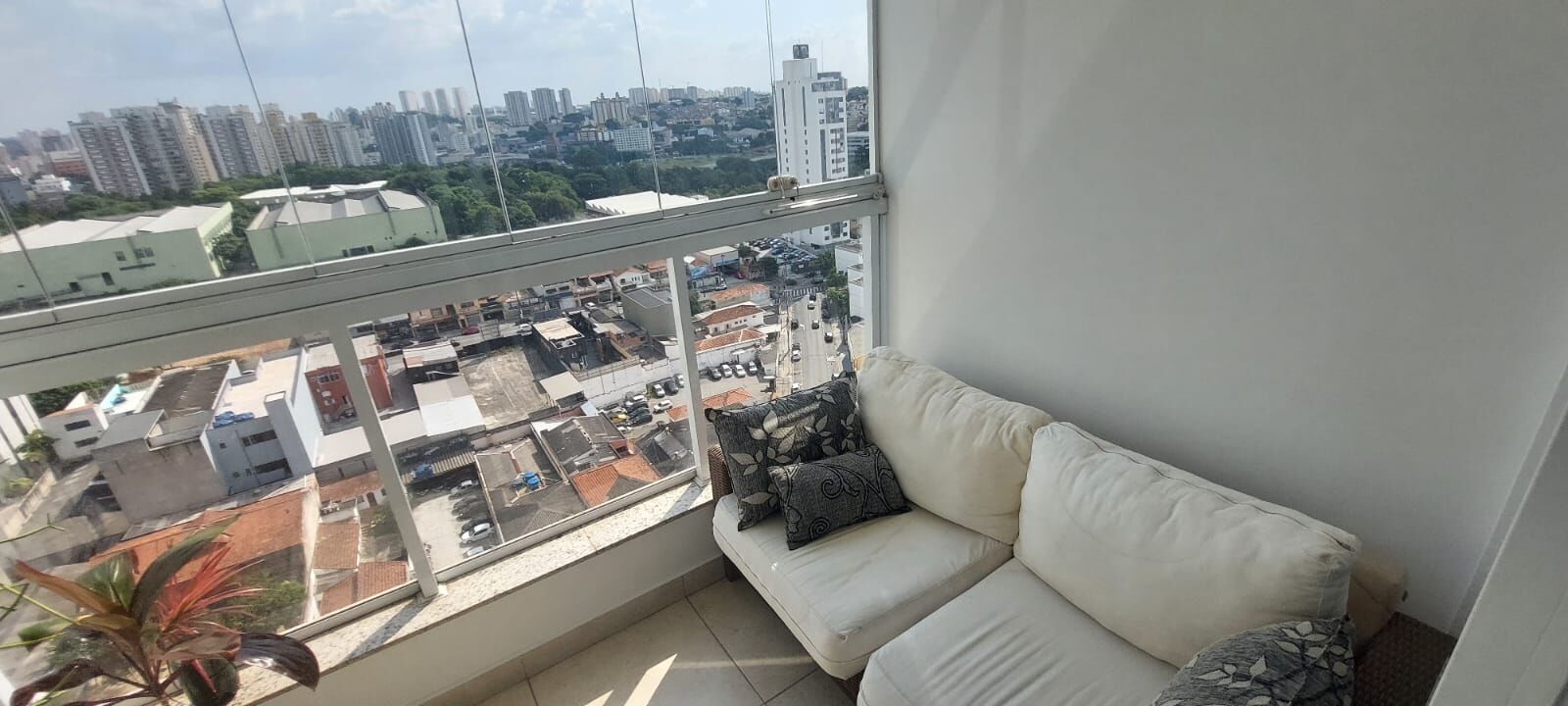 Apartamento à venda com 2 quartos, 70m² - Foto 29