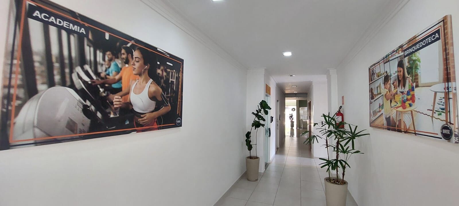 Apartamento à venda com 2 quartos, 70m² - Foto 13