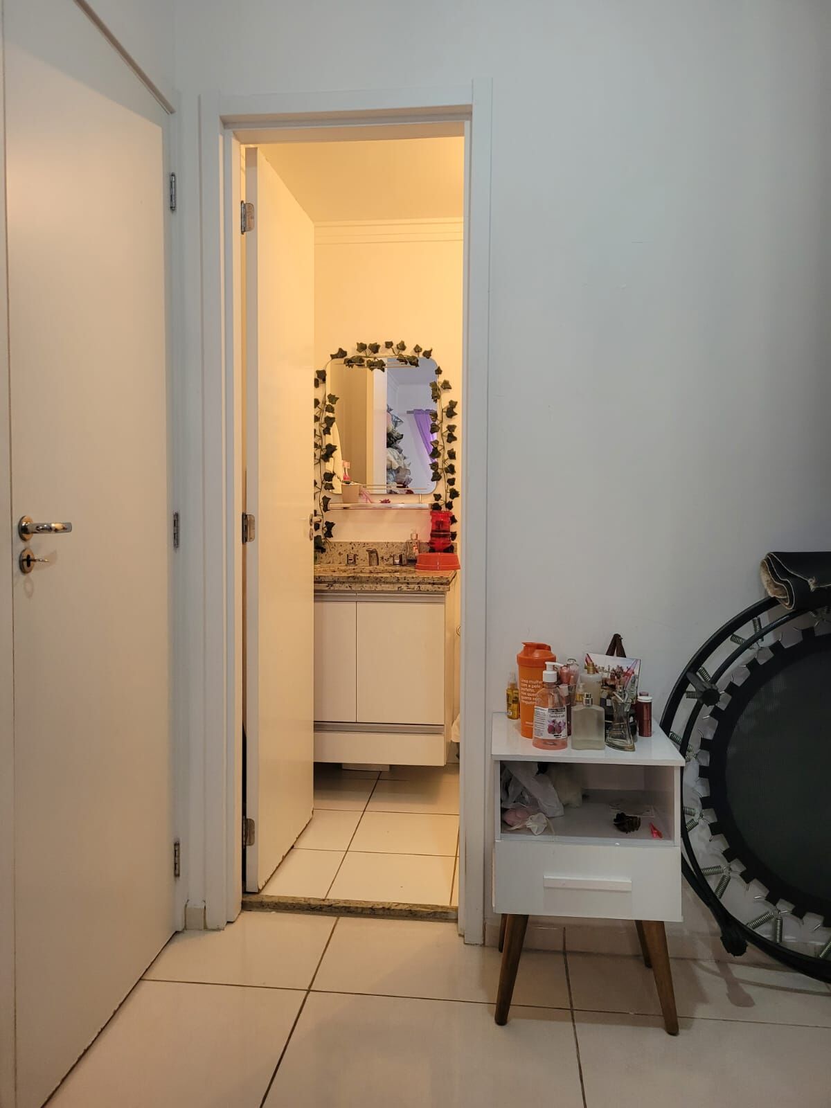 Apartamento à venda com 1 quarto, 42m² - Foto 26