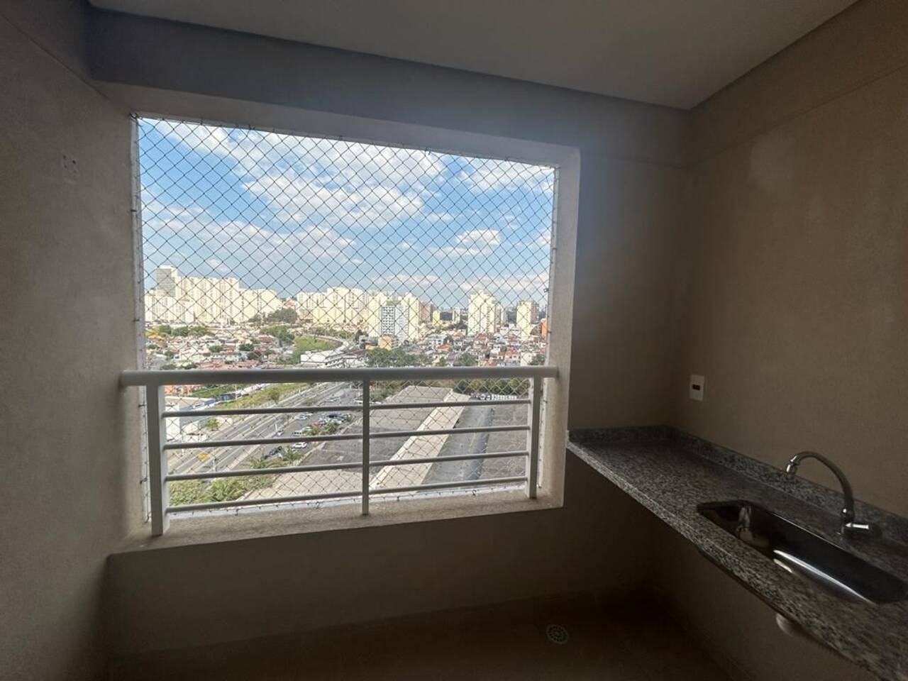 Apartamento para alugar com 3 quartos, 83m² - Foto 20