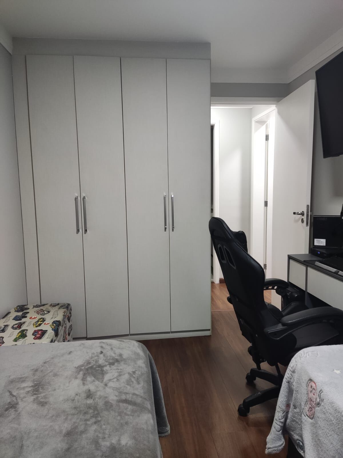 Apartamento à venda com 2 quartos, 72m² - Foto 32