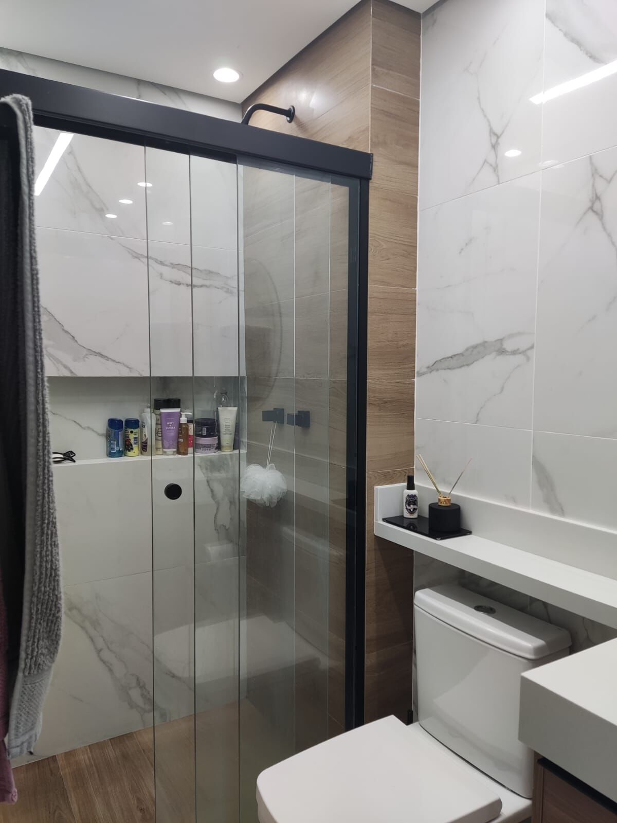 Apartamento à venda com 2 quartos, 72m² - Foto 35