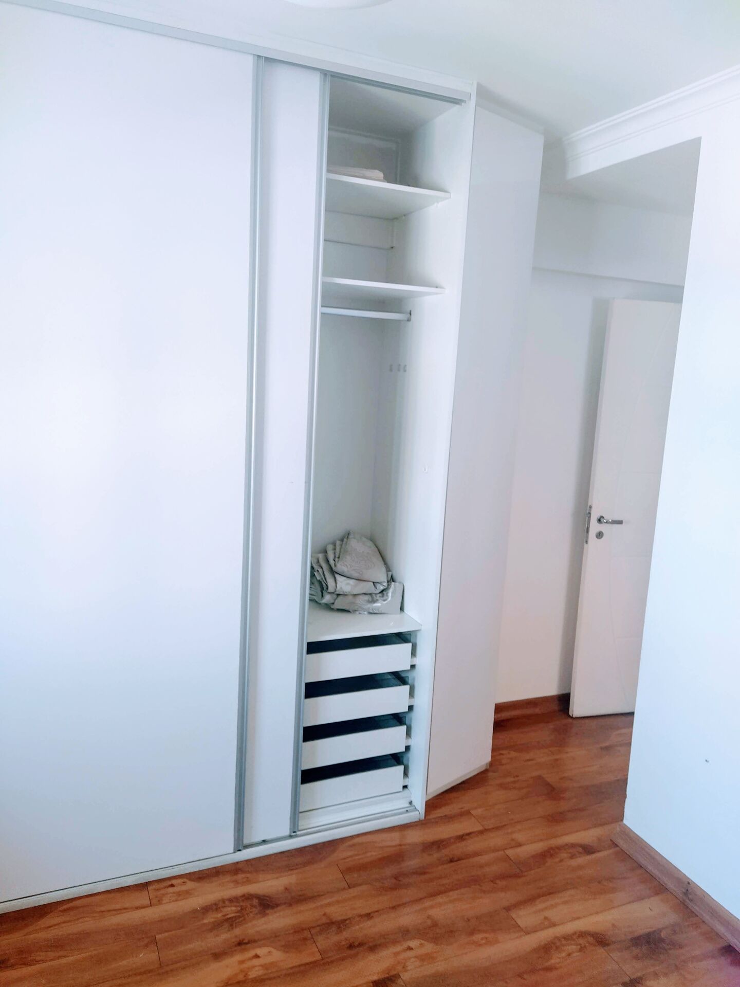 Apartamento à venda com 3 quartos, 106m² - Foto 32