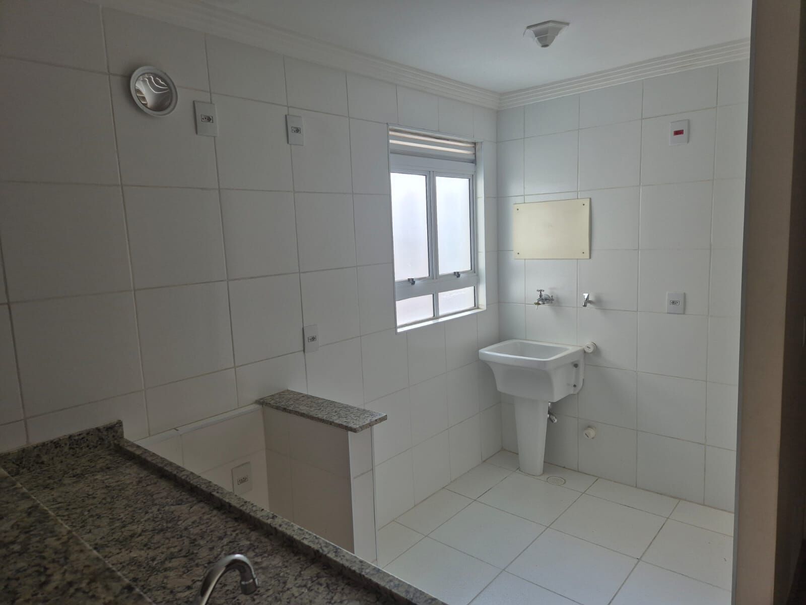 Apartamento à venda com 2 quartos, 50m² - Foto 27