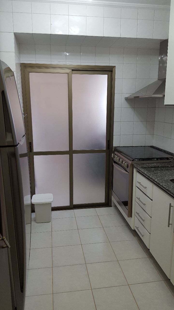 Apartamento para alugar com 3 quartos, 100m² - Foto 20