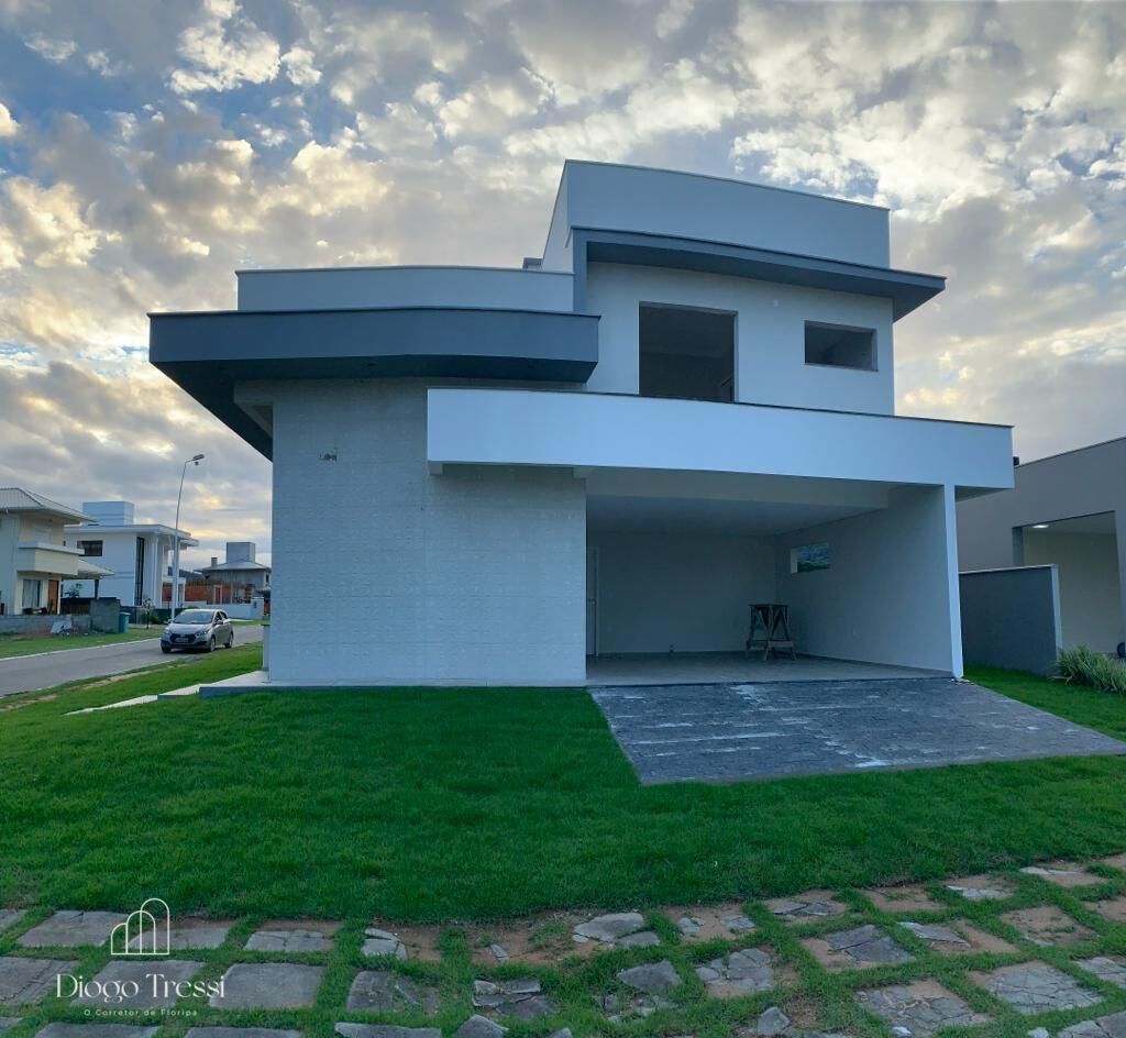 Casa de 3 quartos, 269m² no bairro Ingleses do Rio Vermelho, em Florianópolis | Eu Corretor