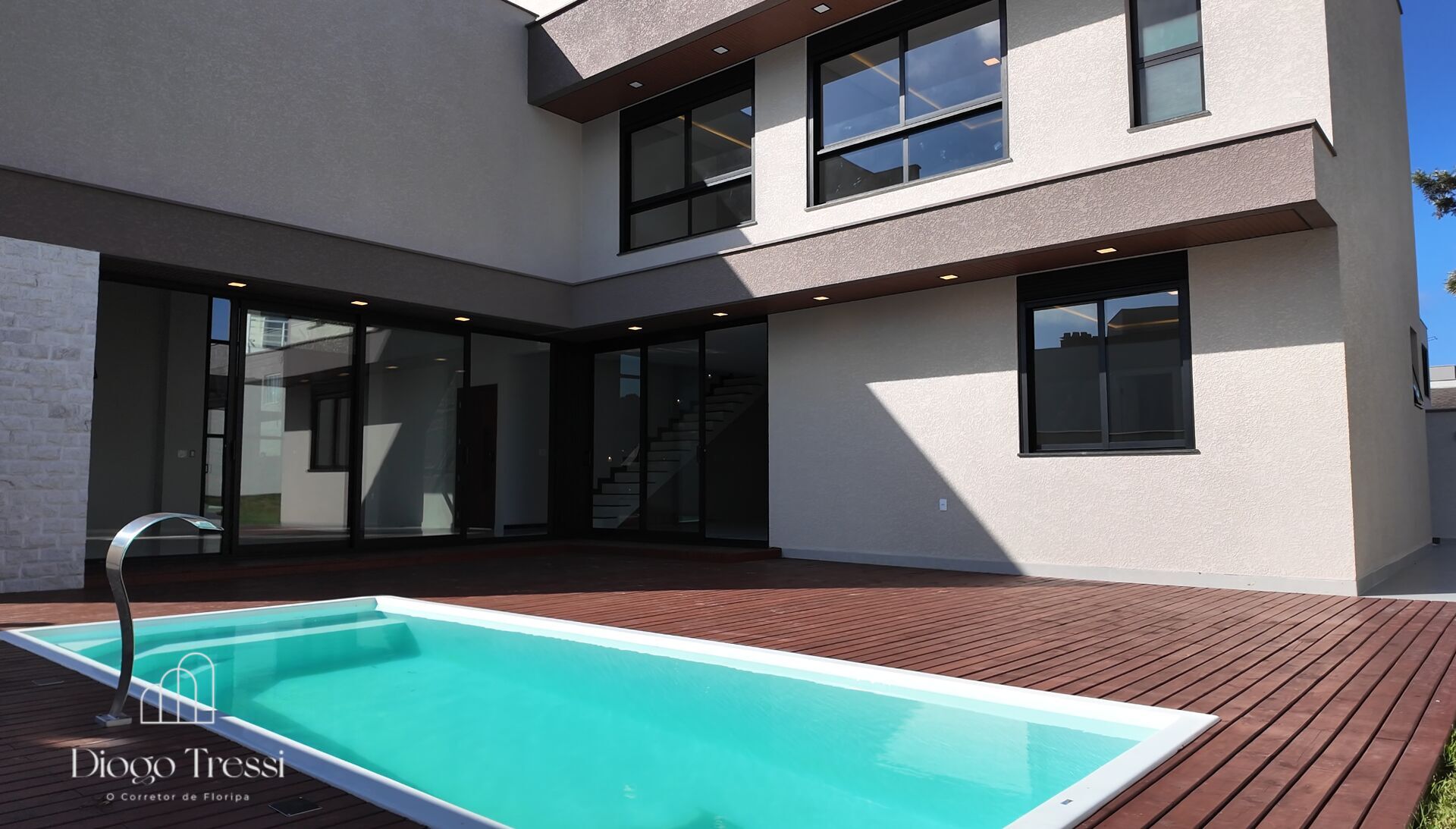 Casa de 3 quartos, 214m² no bairro Ingleses do Rio Vermelho, em Florianópolis | Eu Corretor