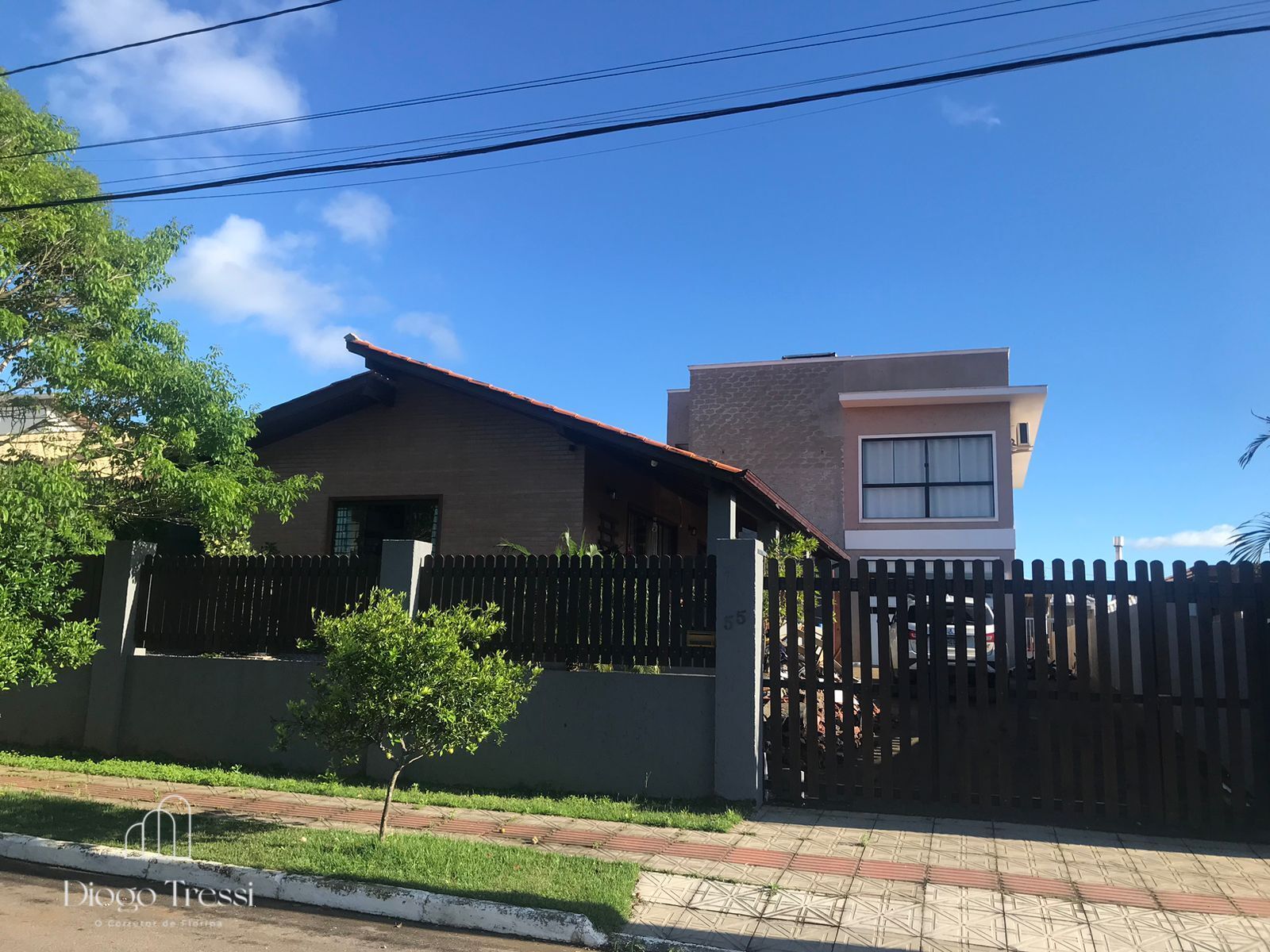 Casa de 4 quartos, 208m² no bairro São João do Rio Vermelho, em Florianópolis | Eu Corretor