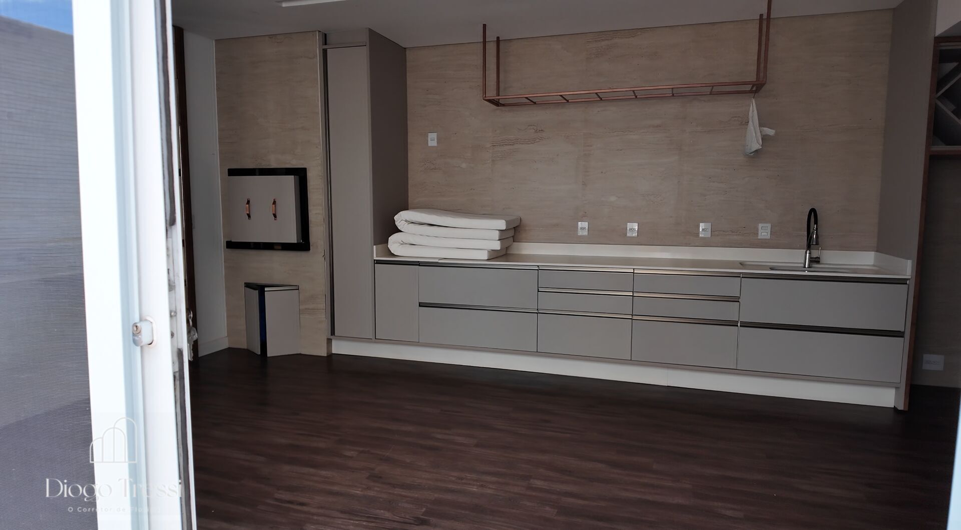 Sobrado de 3 quartos, 225m² no bairro Ingleses do Rio Vermelho, em Florianópolis | Eu Corretor