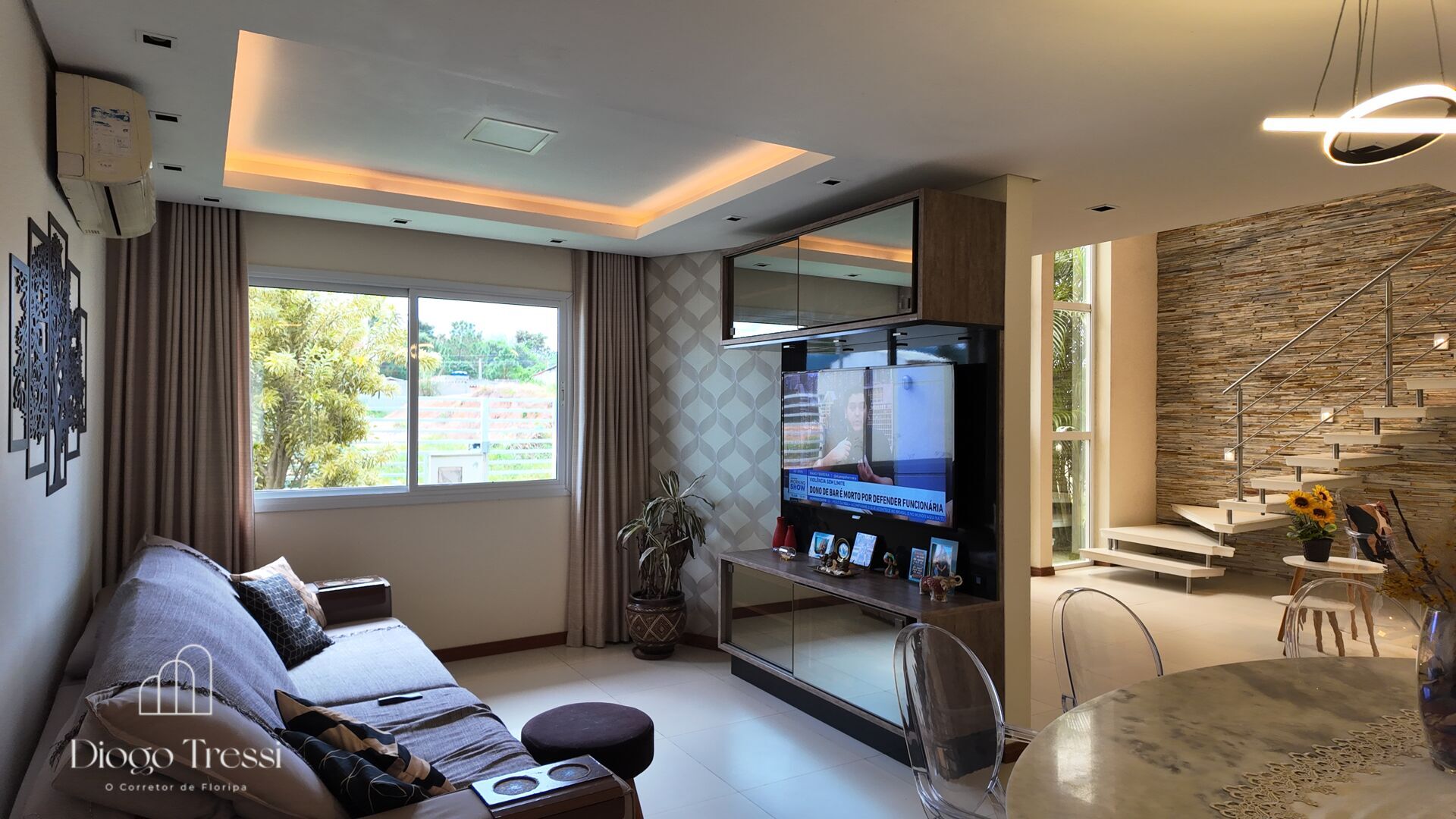Casa de 5 quartos, 230m² no bairro São João do Rio Vermelho, em Florianópolis | Eu Corretor