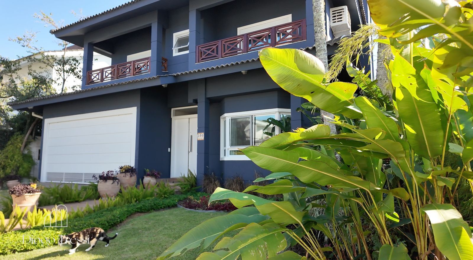 Casa de 3 quartos, 320m² no bairro Jurerê Internacional, em Florianópolis | Eu Corretor