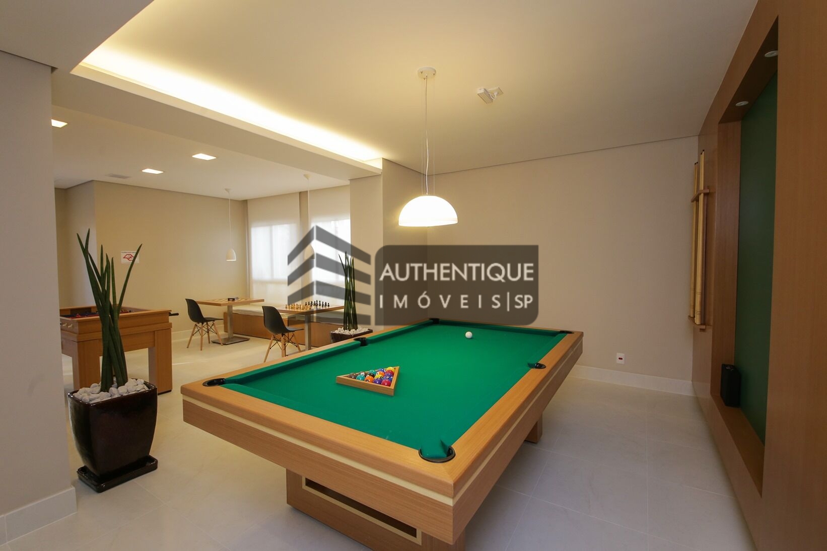 Apartamento à venda com 2 quartos, 77m² - Foto 38