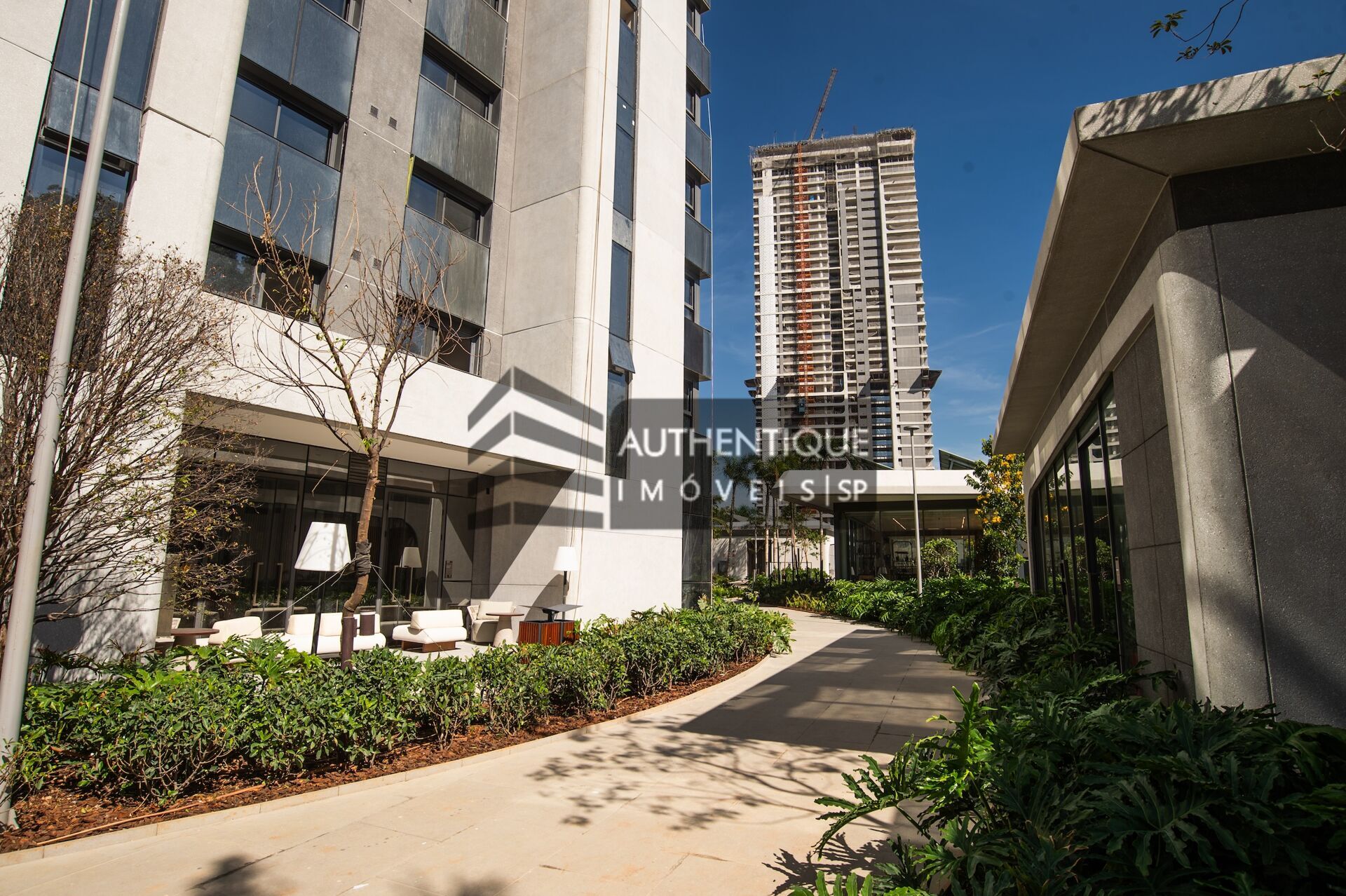Cobertura à venda com 4 quartos, 325m² - Foto 7